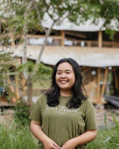 Denik, Human Resources